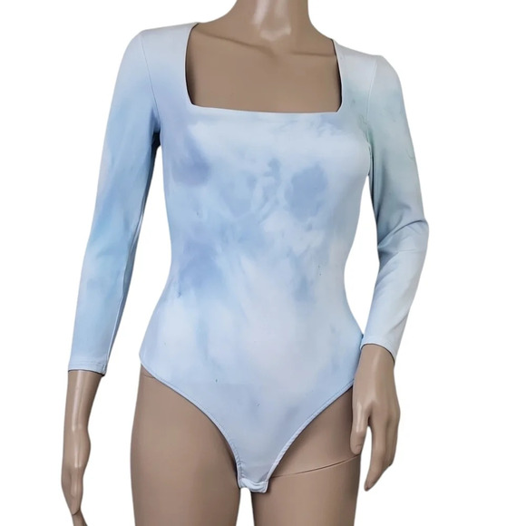 Free People Truth Or Square Custom Tie Dye Clouds Bodysuit White Basic - Picture 1 of 2